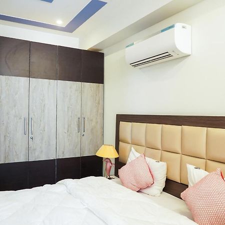 Lime Tree Service Apartment - Near Artemis Hospital ,Gurgaon Exterior photo
