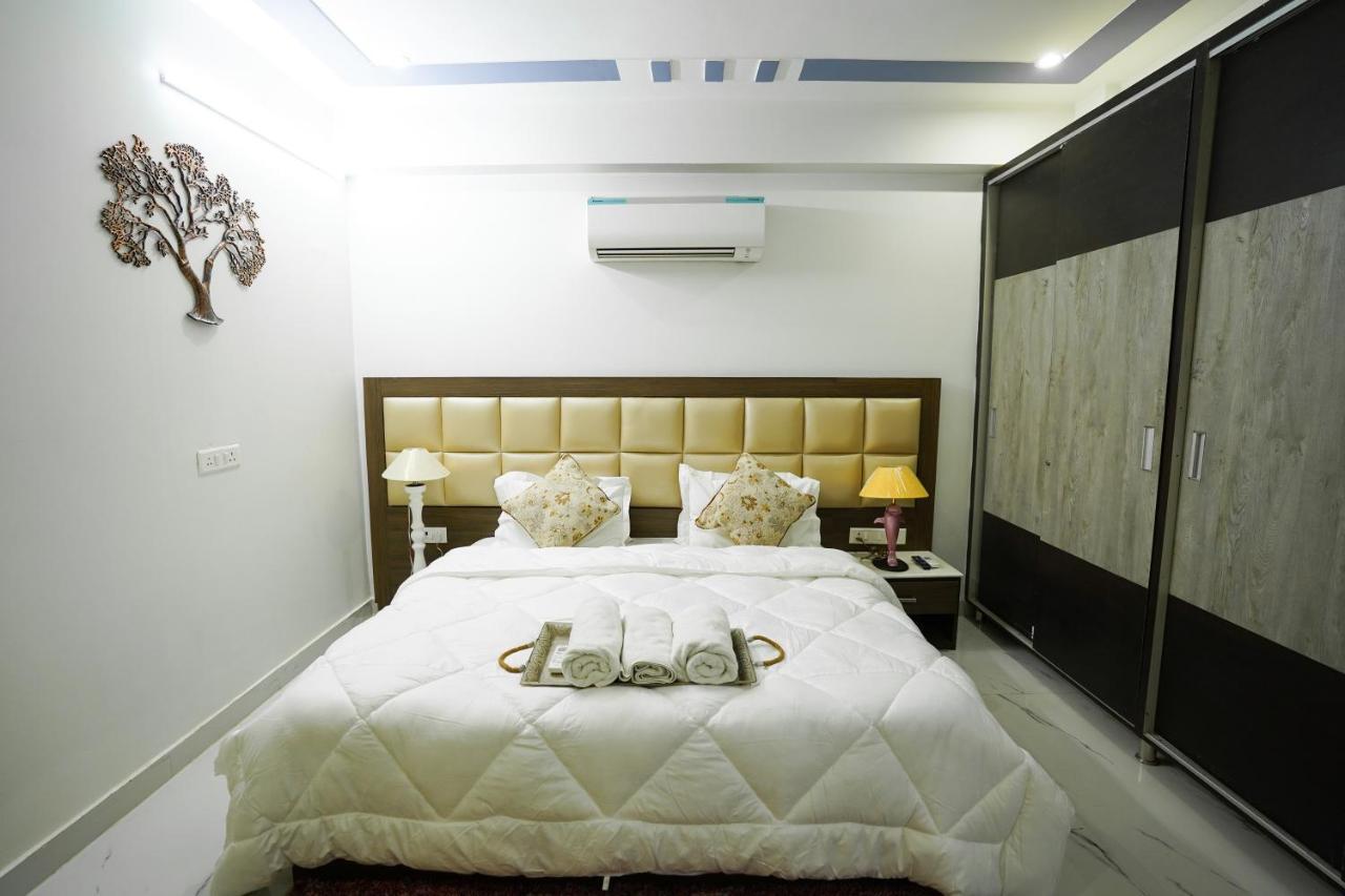 Lime Tree Service Apartment - Near Artemis Hospital ,Gurgaon Exterior photo