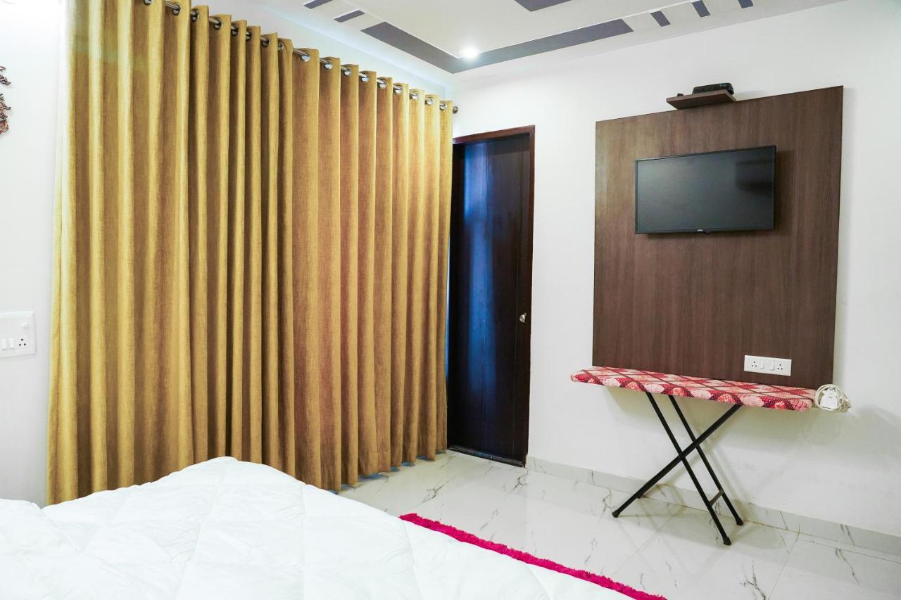 Lime Tree Service Apartment - Near Artemis Hospital ,Gurgaon Exterior photo