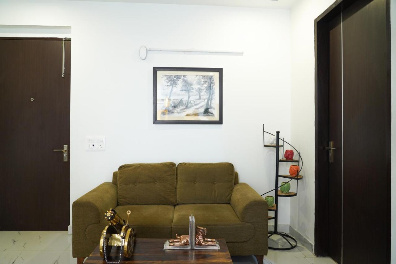Lime Tree Service Apartment - Near Artemis Hospital ,Gurgaon Exterior photo